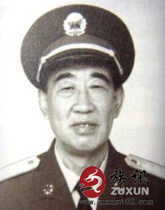 杨德中